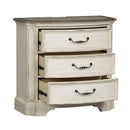  Liberty Furniture Industries Inc. Abbey Road 3-Drawer Nightstand 455W-BR63 IMAGE 2