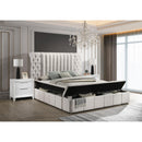  Crown Mark Danbury 5201WH-Q Queen Bed - White IMAGE 2