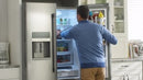  Maytag 33-inch, 22.1 cu. ft. Bottom Freezer Refrigerator with Ice and Water MBF2258FEZ EXTERNAL_VIDEO 2